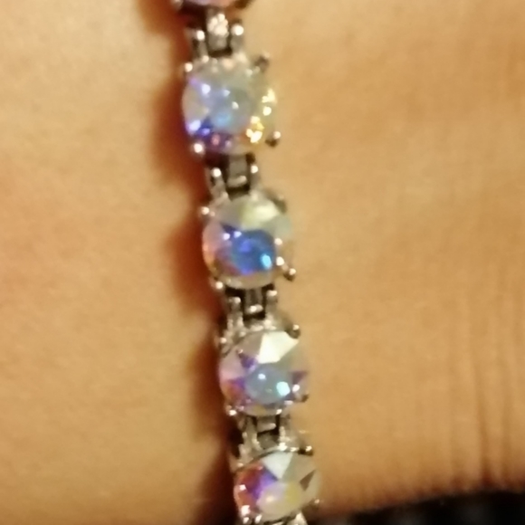 Aurora Borialis bracelet - Picture 8 of 8